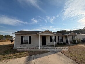 Building Photo - VL of summfield- Bahia Lane