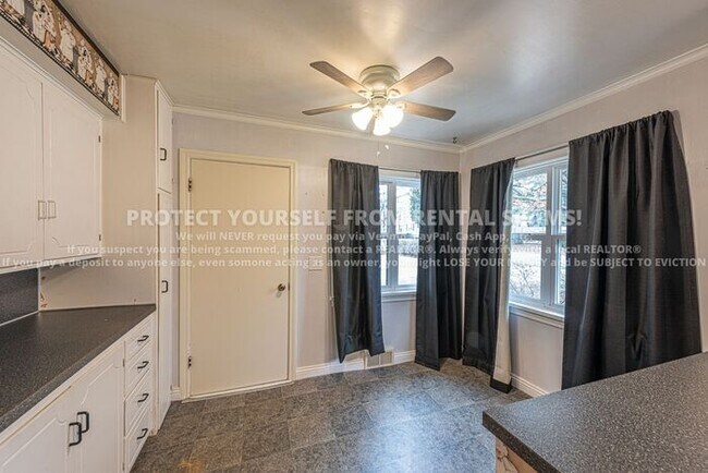 Building Photo - 1013 N Vandeventer Ave