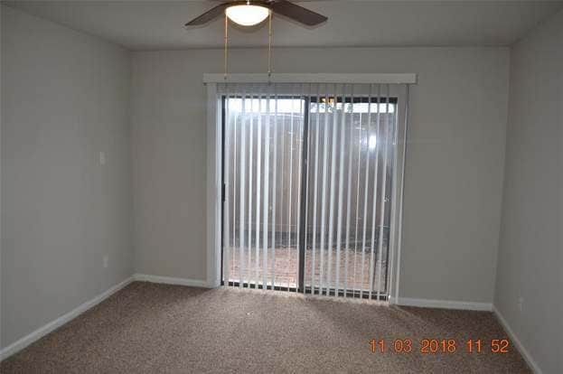 Building Photo - 2471 Briarwest Blvd