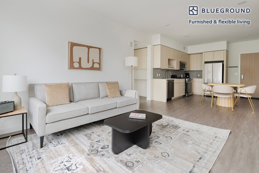 Building Photo - 3301 Innovation Wy