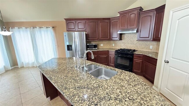 Building Photo - 3811 Windmill Creek Dr
