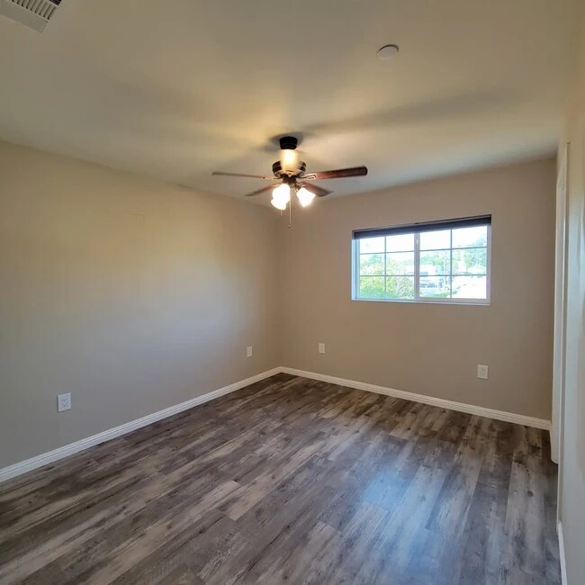 Building Photo - 2220 Norwalk Ave