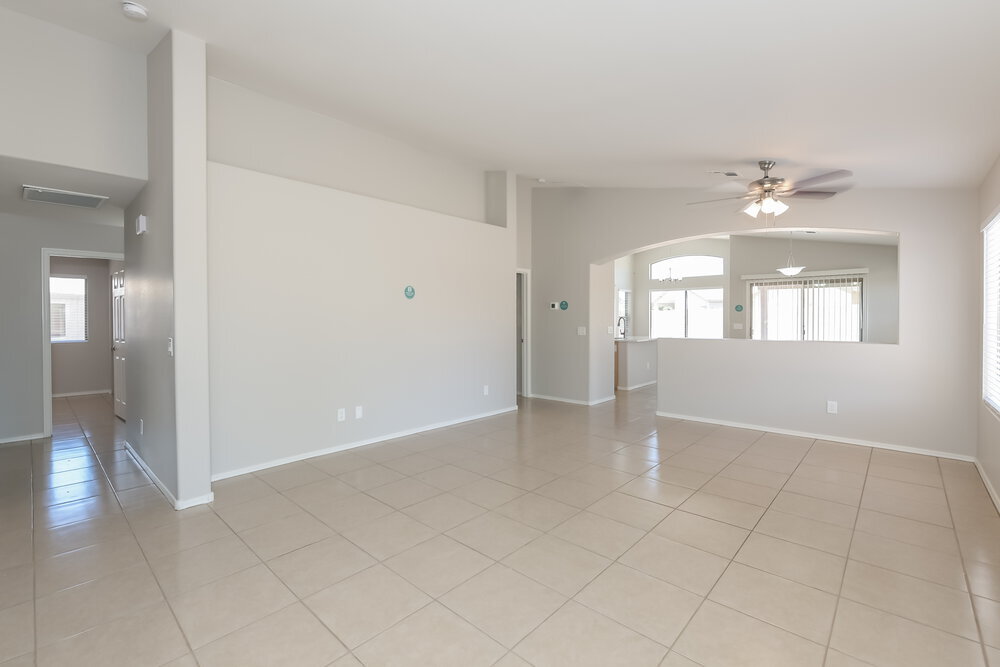 Building Photo - 2230 S 63rd Dr