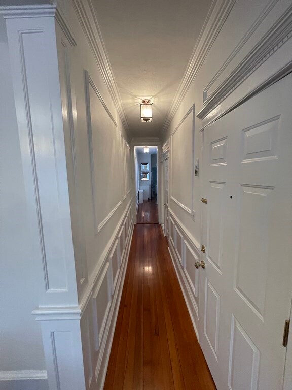 Building Photo - 146 Charles St