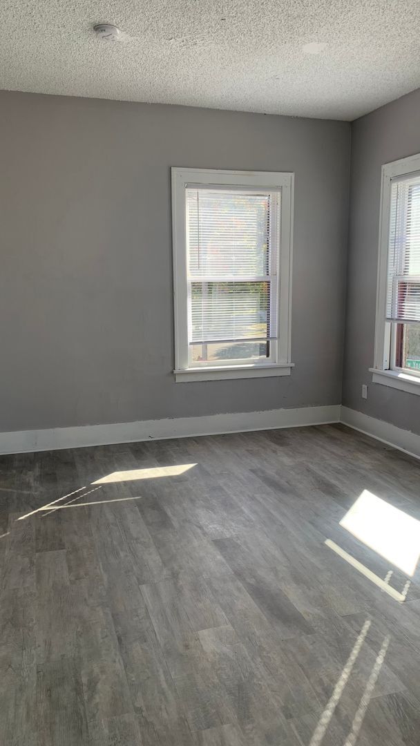 Building Photo - Chestnut St