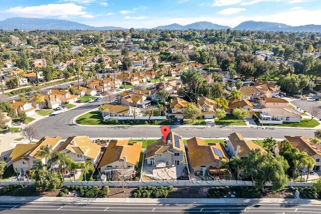 Building Photo - Beautiful 3 Bed/3 Bath Home In Temecula!