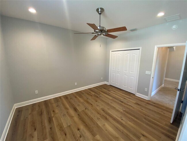 Building Photo - 627 Quinby Way