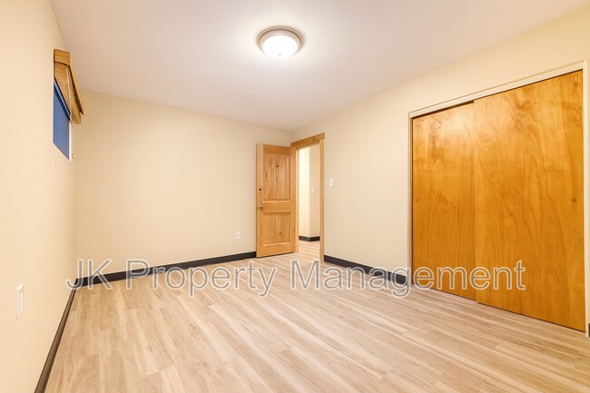 Building Photo - 1305 2nd Ave N