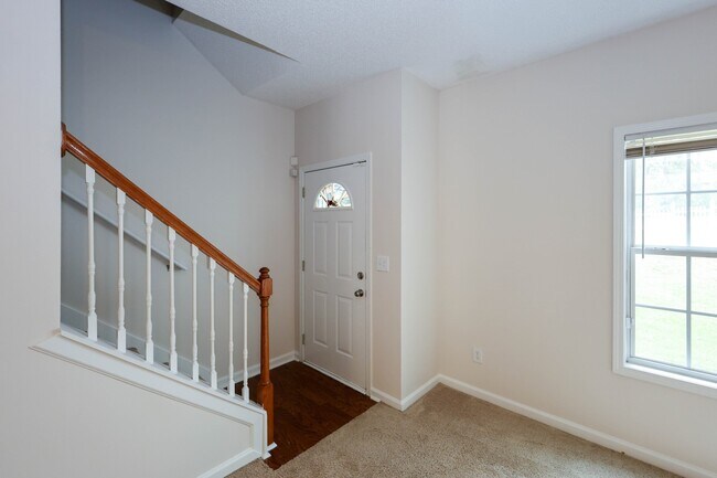 Building Photo - 7705 Commerce Ct