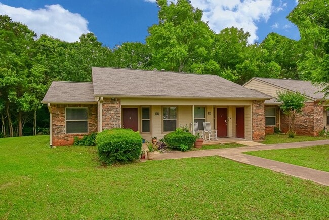 Primary Photo - 1308 Jacksonville Dr