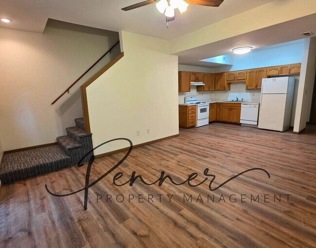 Building Photo - 3110 S Cedar Crest Ct