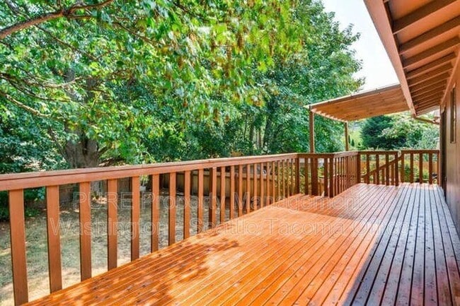 Building Photo - 4317 N Cheyenne St