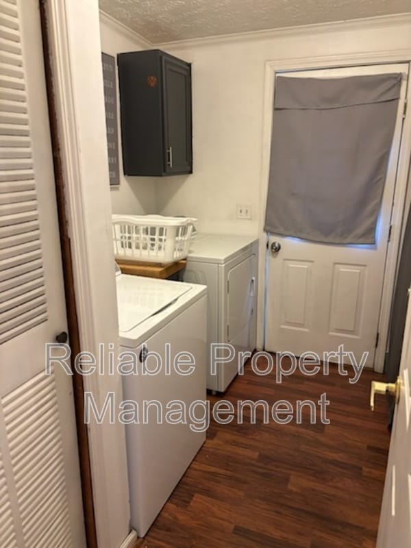 Building Photo - 4321 On Track Rd