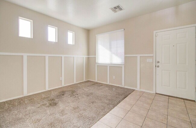 Building Photo - 17762 W Hearn Rd