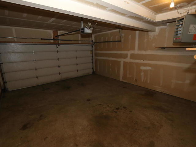 Building Photo - 2620 Easthaven Circle