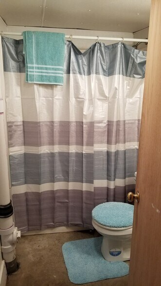 Building Photo - 117 Clapp St