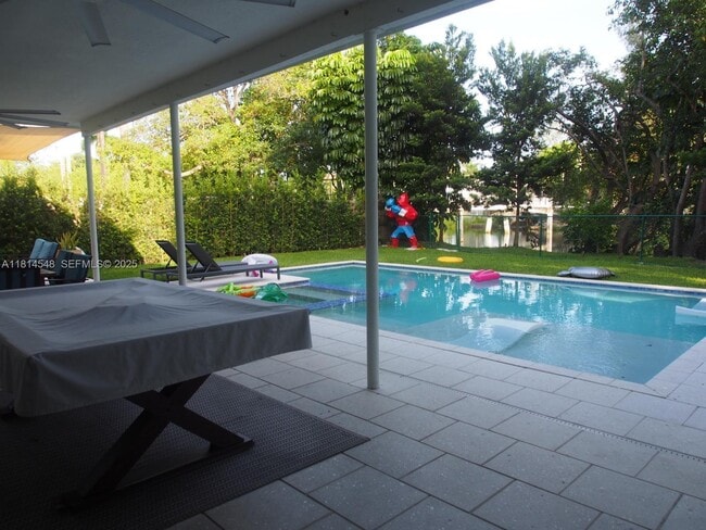 Building Photo - 200 NW 86th St