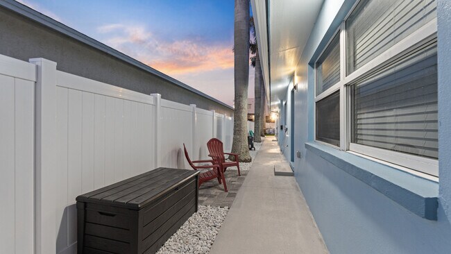 Building Photo - 79 S Brevard Ave