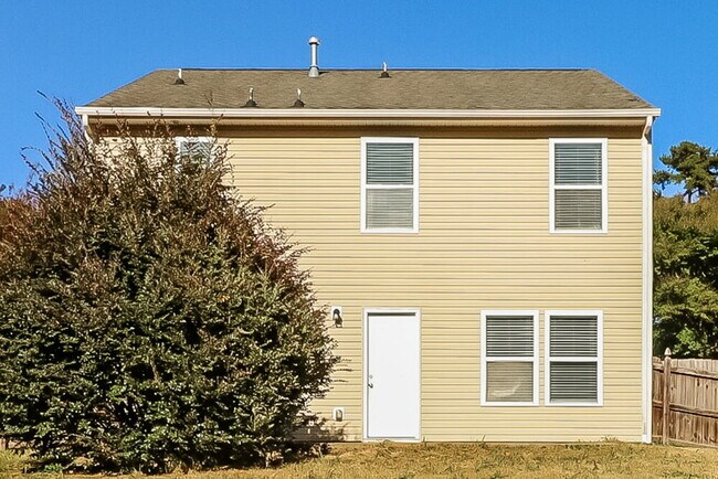 Building Photo - 7211 Waldon Park Lane