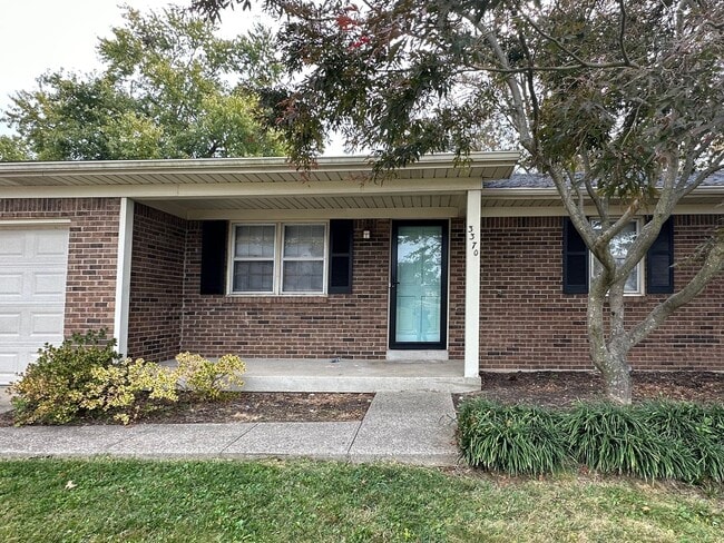 Building Photo - COMING SOON! Lovely 3 BR House in Tates Creek! Garage, Fenced Backyard, Pets Ok