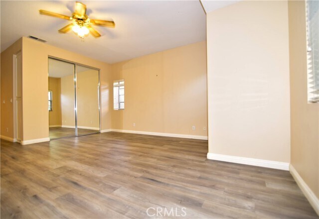 Building Photo - 2090 Villa Del Lago Dr