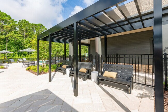 Building Photo - 11830 Buckfield Cir