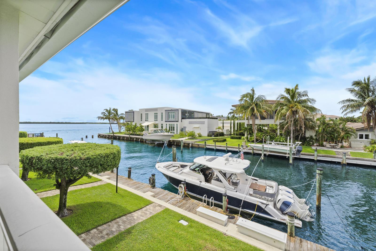 Building Photo - 68 Yacht Club Dr