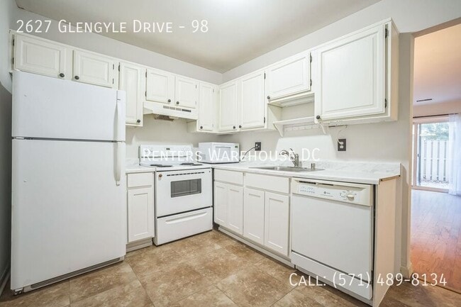 Building Photo - 2627 Glengyle Dr