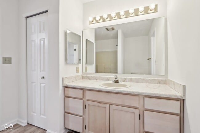 Building Photo - 5344 Arbor Creek Dr