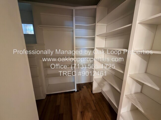 Building Photo - 12514 Safeguard St