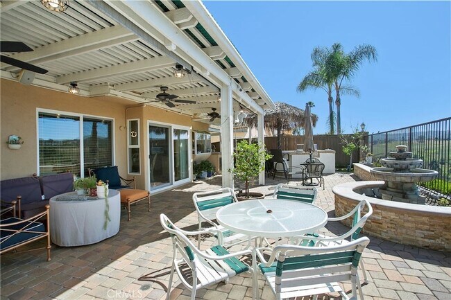 Building Photo - 28921 Via Pasatiempo