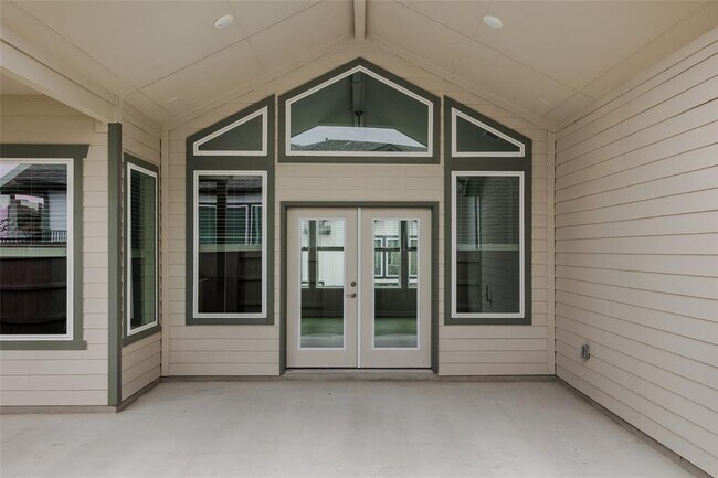 Building Photo - 8512 Dongan Dr