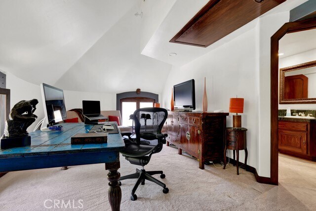 Building Photo - 266 Canyon Acres Dr