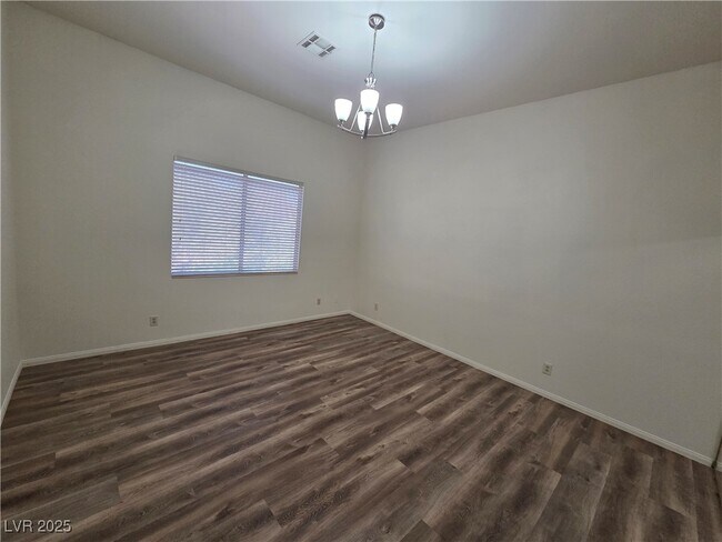 Building Photo - 8204 Tivoli Cove Dr