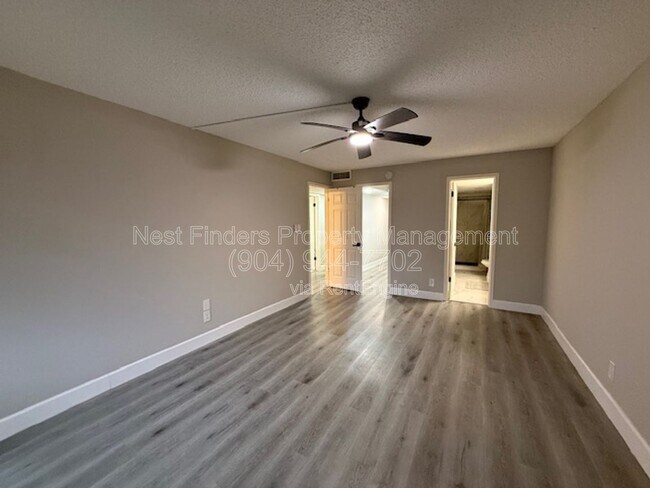 Building Photo - 8755 Como Lake Dr