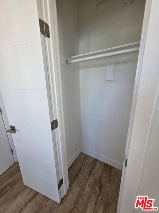 Building Photo - 2765 1/2 W 12th St