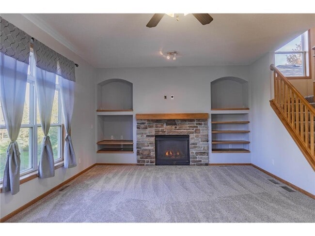 Building Photo - 1216 S Windmill Creek