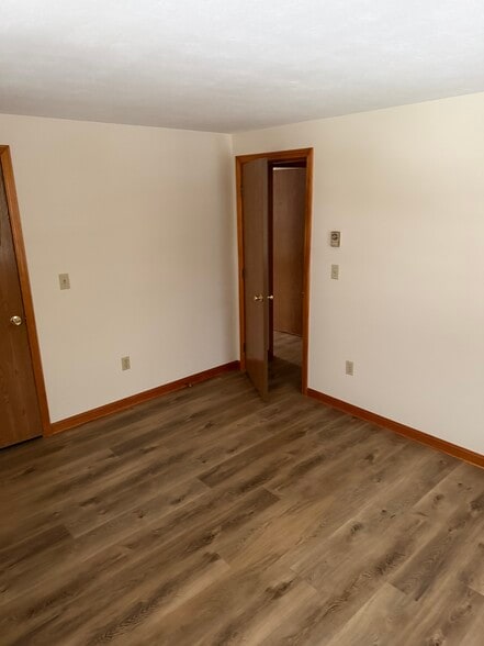 Building Photo - 12B Mabel Ave