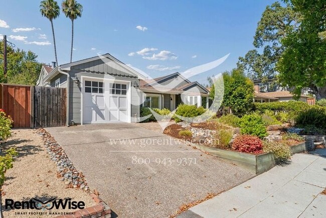 Building Photo - Short term lease only