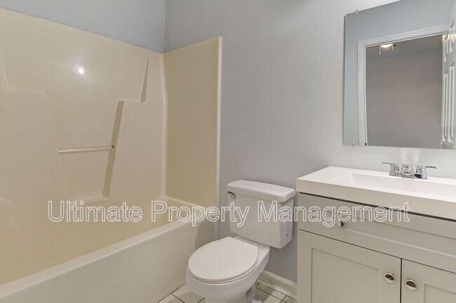 Building Photo - 5746 Marguerite Dr