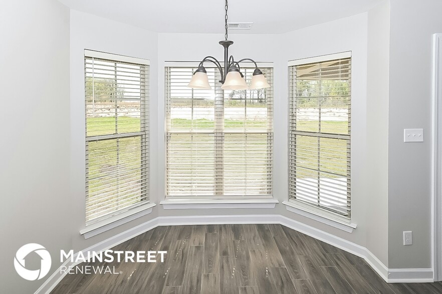 Building Photo - 8770 Smith Ranch Dr