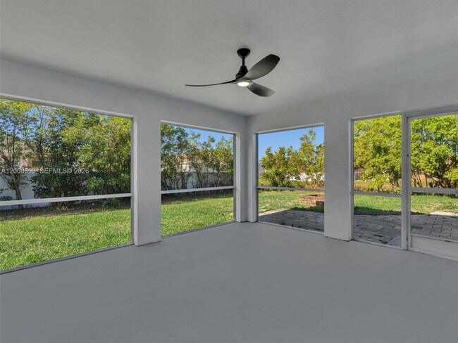 Building Photo - 2022 NW 9th Terrace