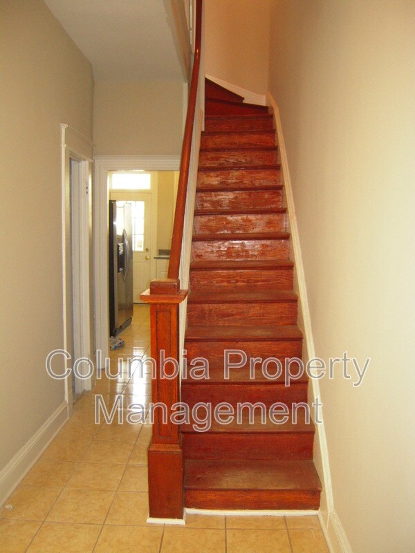 Building Photo - 3523 Warder St NW