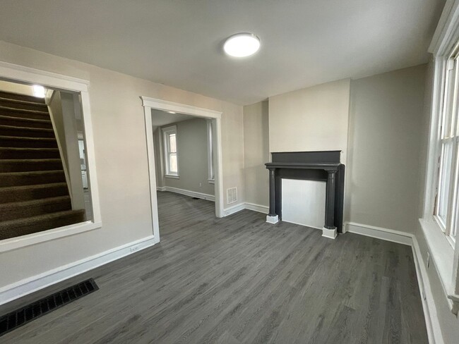 Building Photo - Spacious 3 Bedroom 2 Bath in Darby