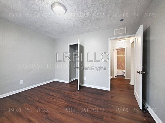 Building Photo - 3511 Manslick Rd