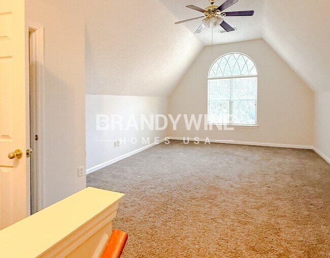 Building Photo - 1533 Siskin Dr