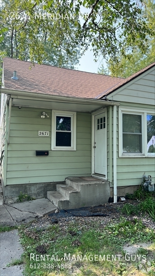 Building Photo - Large 3 Bedroom in Robbinsdale!