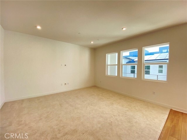 Building Photo - 1110 S Urbana St