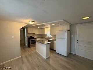 Building Photo - 812 Kling St