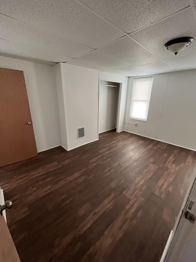 Building Photo - 1513 Ridge Ave